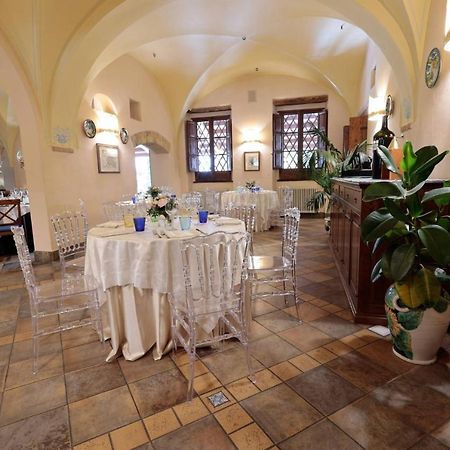 Hotel Corte Dei Tini Teramo Kültér fotó