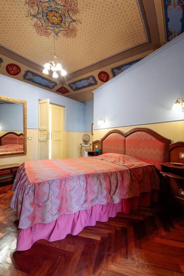Hotel Corte Dei Tini Teramo Kültér fotó