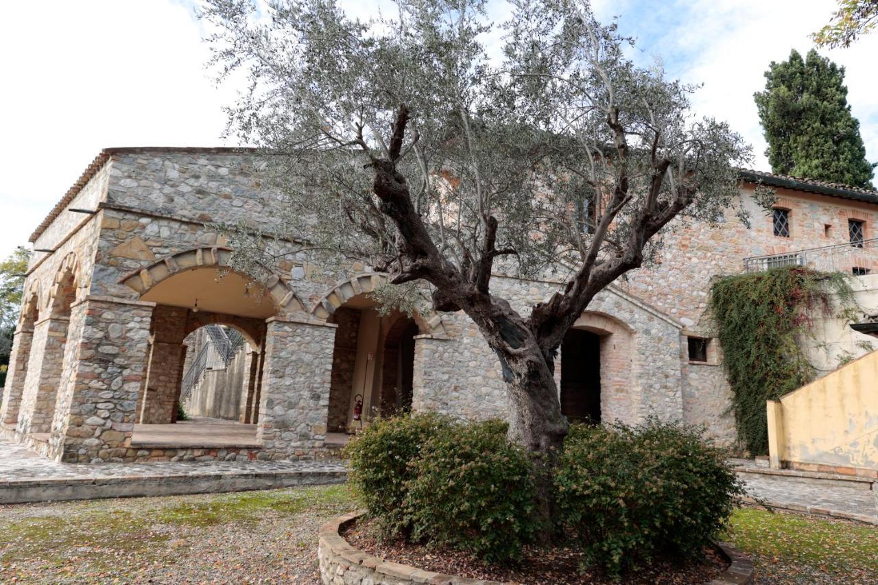 Hotel Corte Dei Tini Teramo Kültér fotó