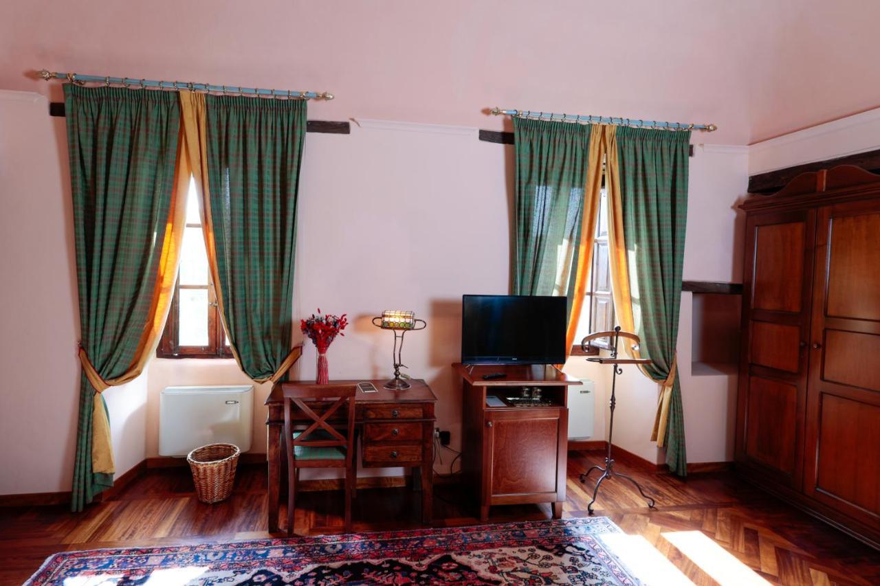 Hotel Corte Dei Tini Teramo Kültér fotó